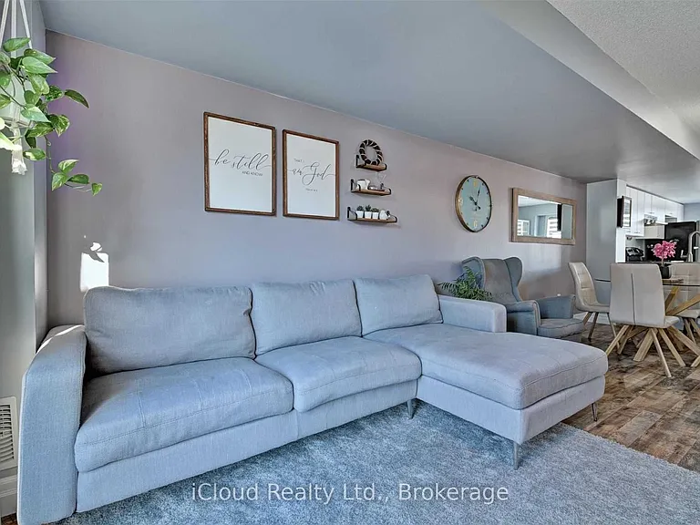 1380 Costigan Rd #121 — Photo 17