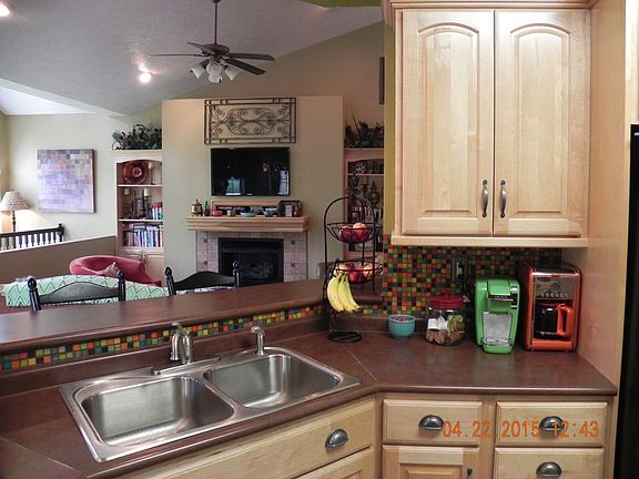 2nd image of 287 Grey Wolf Ln
