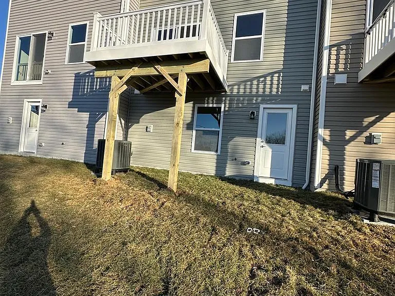 113 Marlow Ct — Photo 41