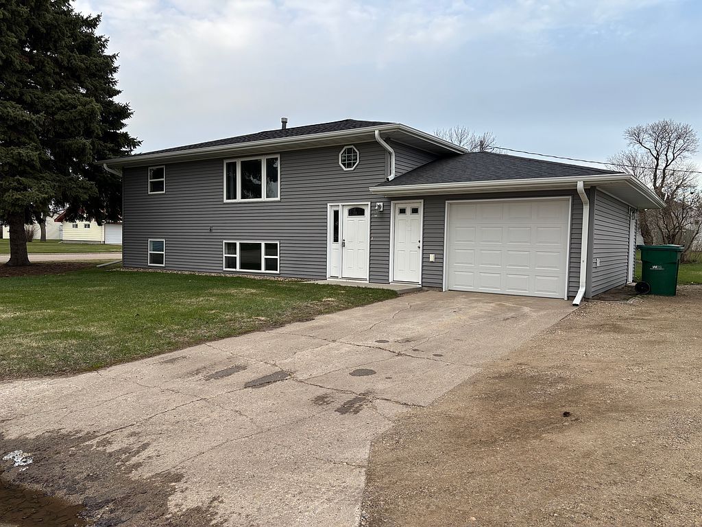 180 16th Ave N - Property Image