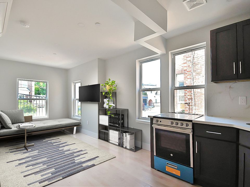 1st image of 1864 Harrison Ave #3B