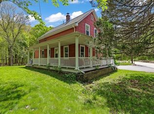 12 Elm St, Foxboro, MA 02035