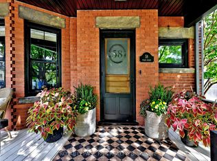 58 Tyler St, Aurora, ON L4G 2N2