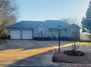 213 S Dowdey Rd, Jasper, AL 35504