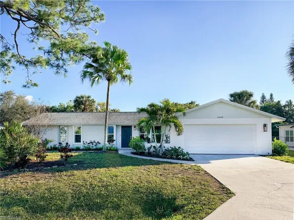 2440 Clipper WAY, NAPLES, FL 34104