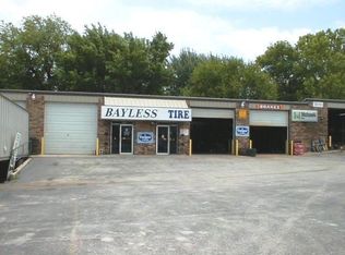 1540 E North St, Springfield, MO 65803