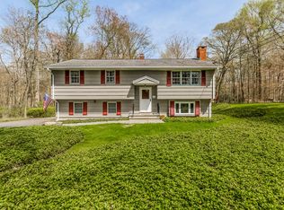 58 Forest Ln, Wilton, CT 06897