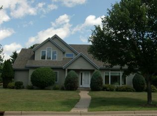 1560 Sumner St, Wausau, WI 54403