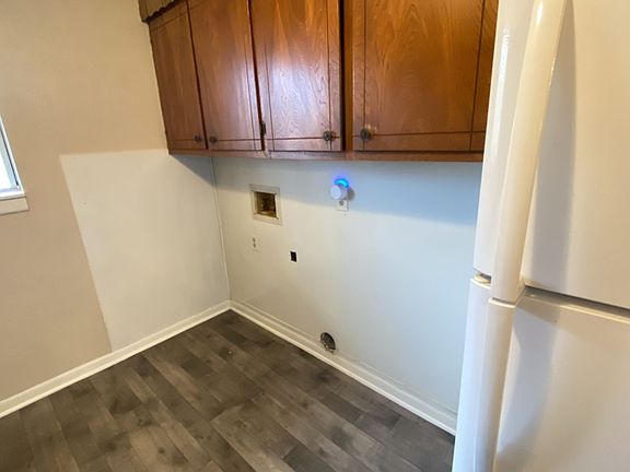 3rd image of 3527 Elmira Dr #3
