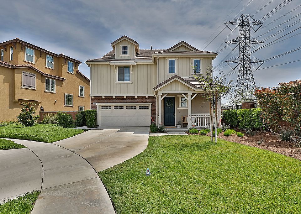 1st image of 16215 Retreat Ct