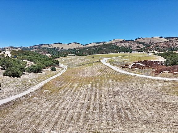 5th image of 22 Martinez Rd