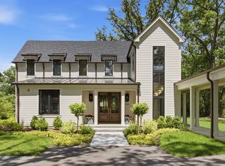 1360 W Everett Rd, Lake Forest, IL 60045