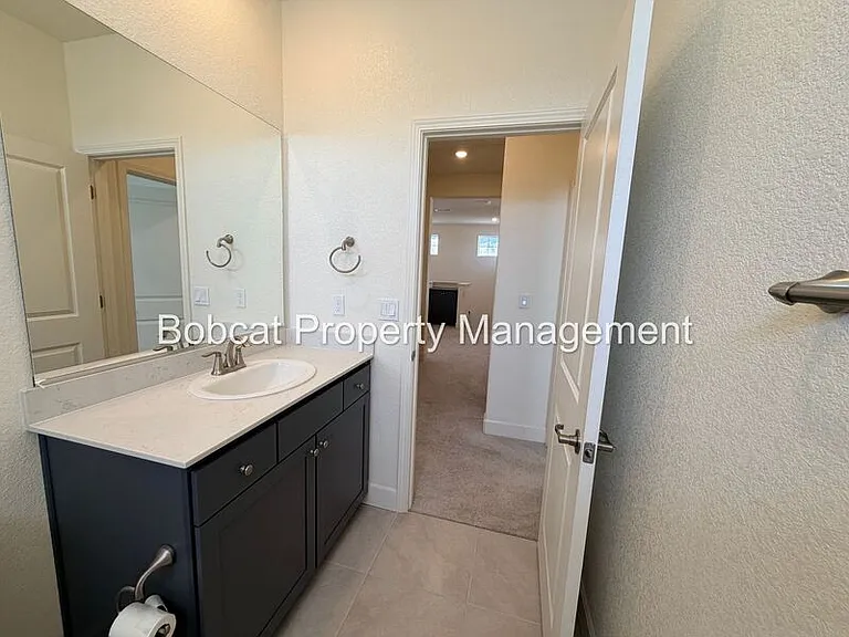 1751 Boundary Peak St — Photo 35