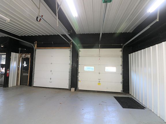 5th image of 1311 W Main St