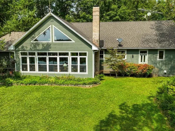 8320 Shumla Rd, Cassadaga, NY 14718