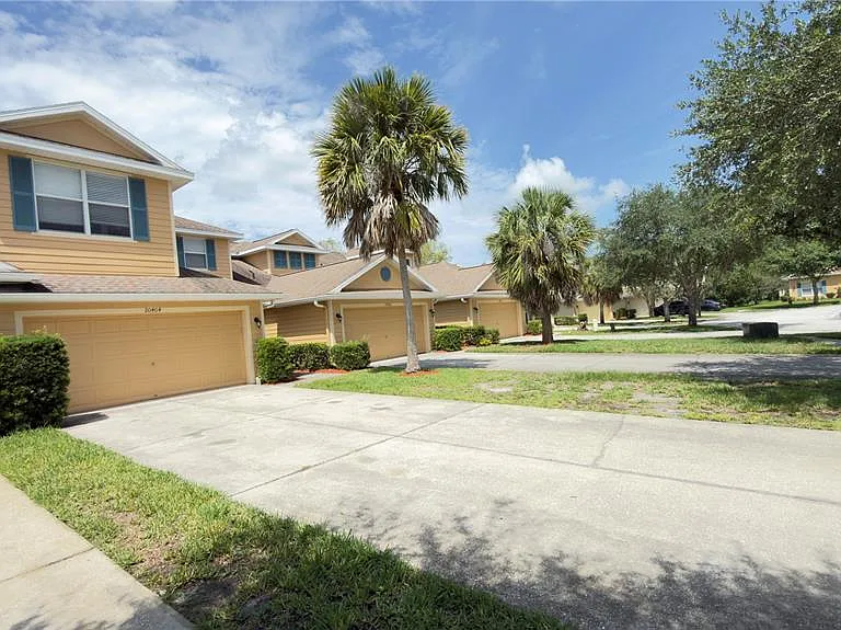 20404 Harvest Oak Ct — Photo 3