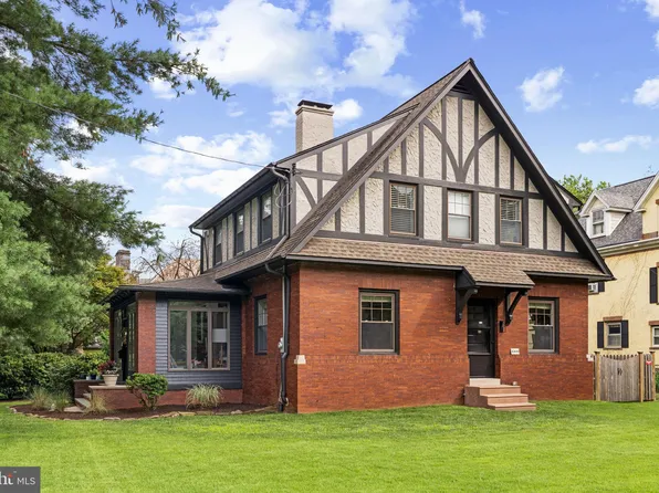 3000 Midvale Ave, Philadelphia, PA 19129