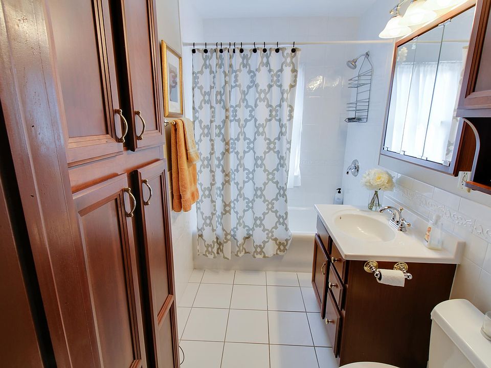 Bathroom on Lower Level