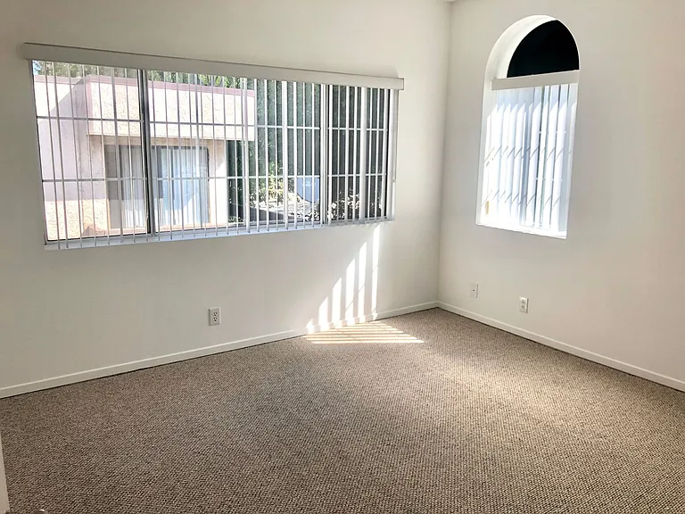 9919 Sepulveda Blvd — Photo 2
