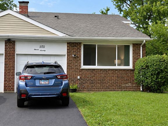 3rd image of 1170 Heather Ln #0