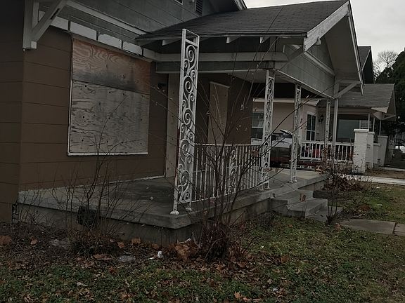 Front porch 