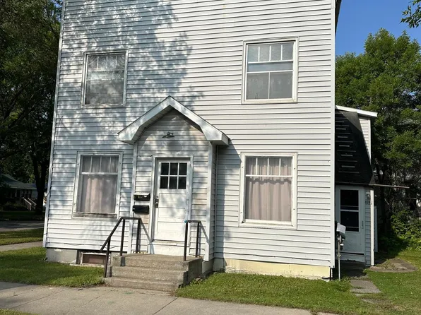 620 5th Ave, International Falls, MN 56649