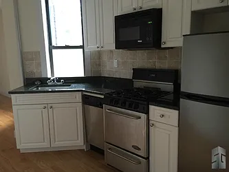 Rented by Skyline Group Real Estate