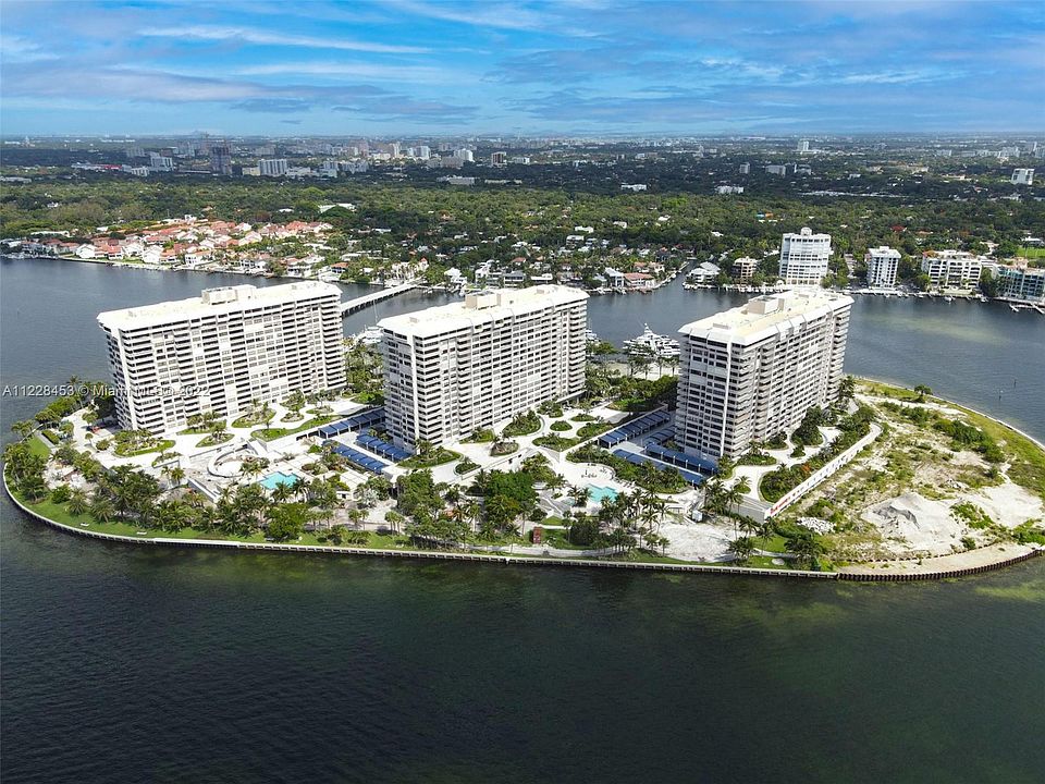 1st image of 3 Grove Isle Dr #C1107