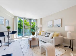 1100 106th Ave NE APT 304, Bellevue, WA