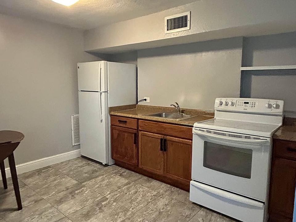 1st image of 756 Longdale Ave #3