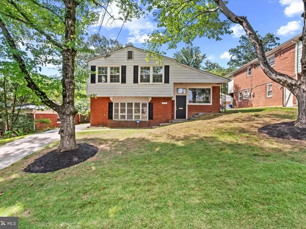 7510 Dundalk Rd, Takoma Park, MD 20912