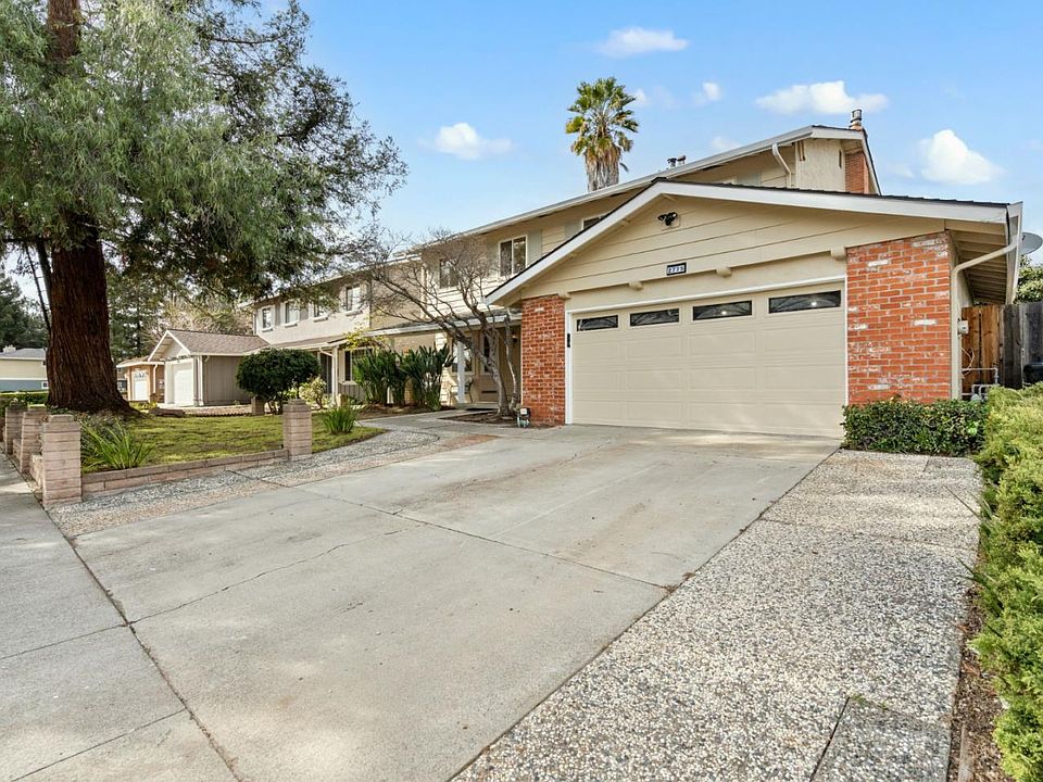 1st image of 2775 Ione Dr