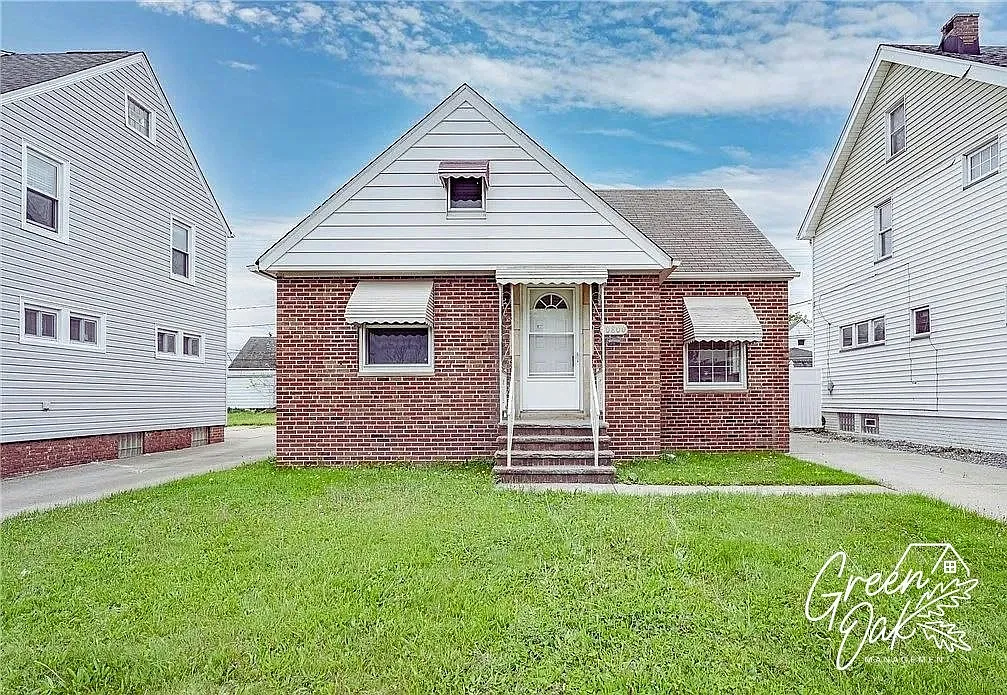 10800 Vernon Avenue — Photo 1
