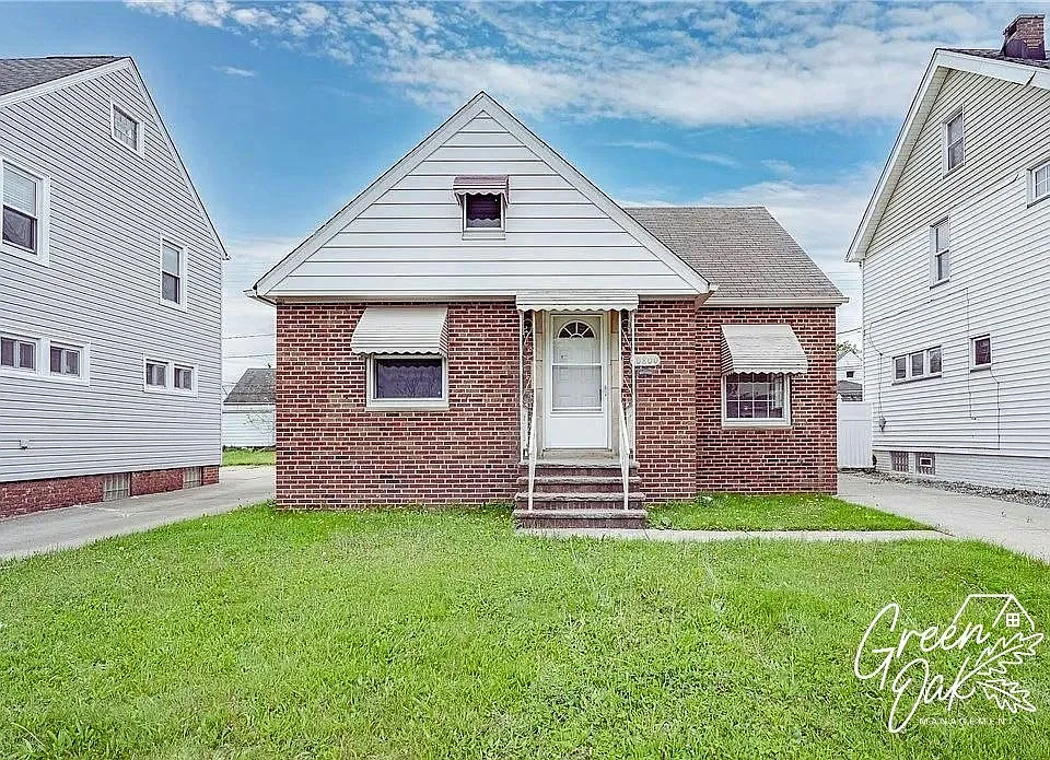 10800 Vernon Ave