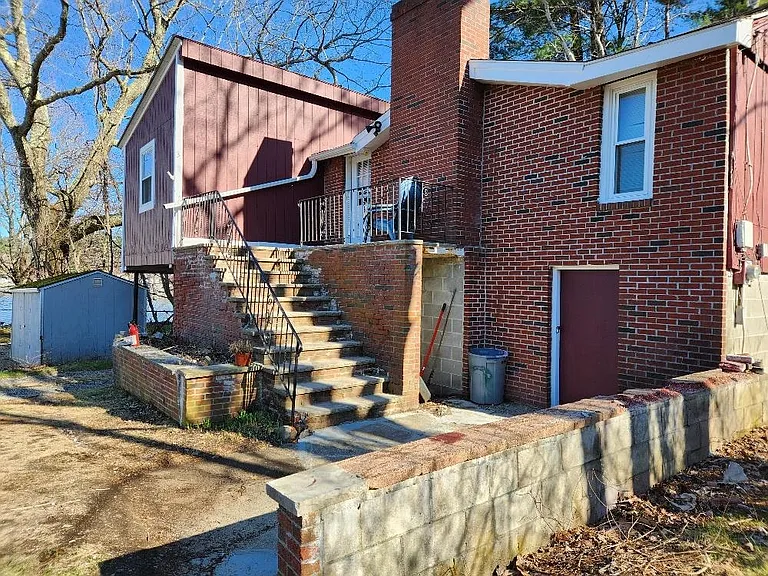3 Chase St — Photo 3