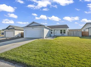 112 Campfire Cir, Fernley, NV 89408