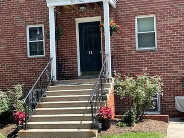 315 Regency Park Dr #315, Agawam, MA 01001