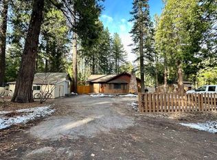 2240 Davis Place Rd, Mount Shasta, CA 96067