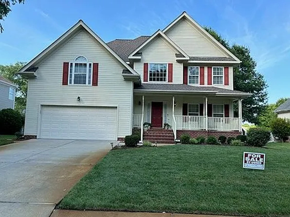 2741 Pleasant Acres Dr, Virginia Beach, VA 23453