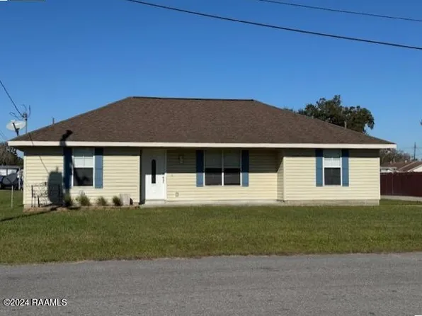 911 E Harrop St, Rayne, LA 70578