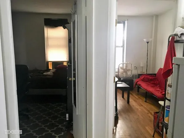 662 4th Ave APT 1R, Brooklyn, NY 11232