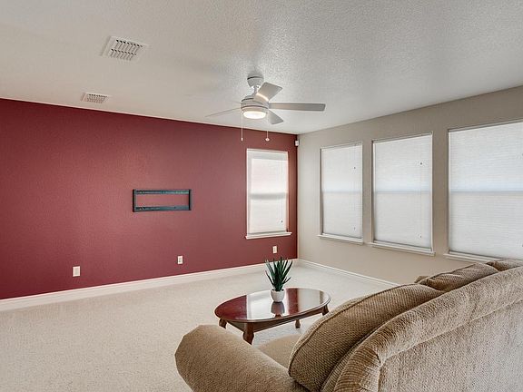3rd image of 216 Kinsella Ct