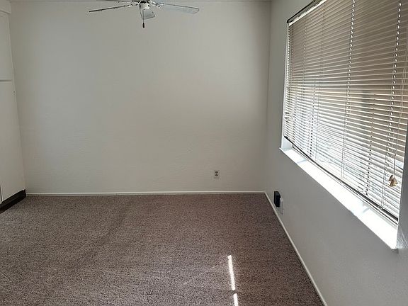 3rd image of 4341 Beresford St #8