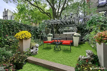 Rented by Brown Harris Stevens