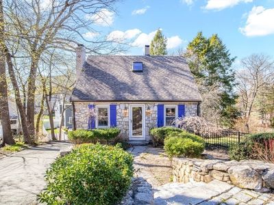 20 Gage St, Needham, MA, 02492