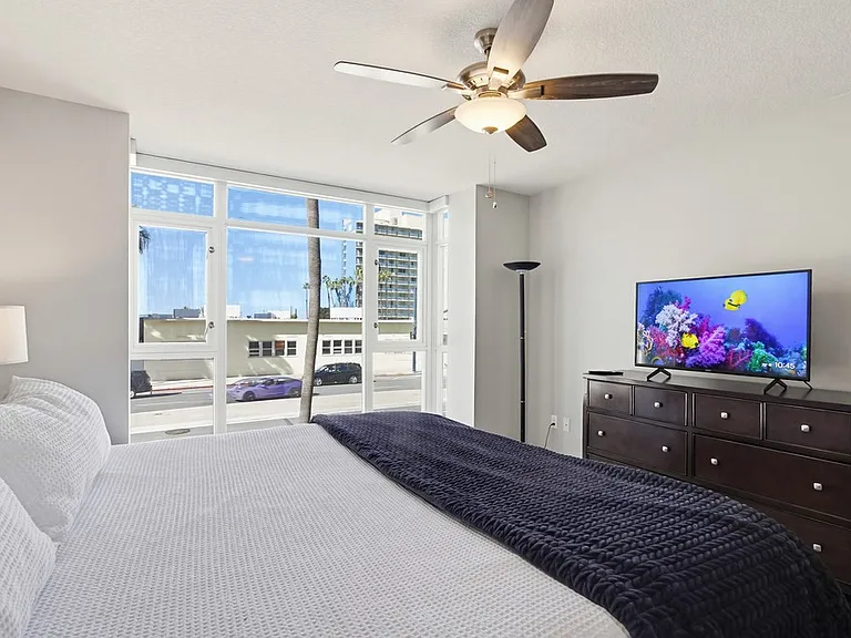 1169 Pacific Hwy #107 — Photo 22