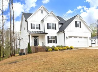 5221 Stream Bank Ct, Raleigh, NC 27603