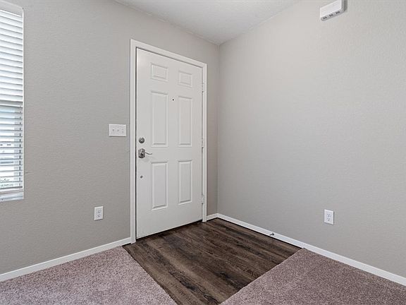 3rd image of 7851 Bridgegate Ave