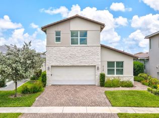 4128 Rosa Dr, Pompano Beach, FL 33064