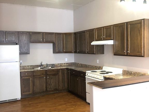 5th image of 209 W Mulberry St
